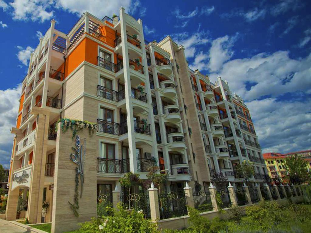 Harmony Palace Sunny Beach Eksteriør billede